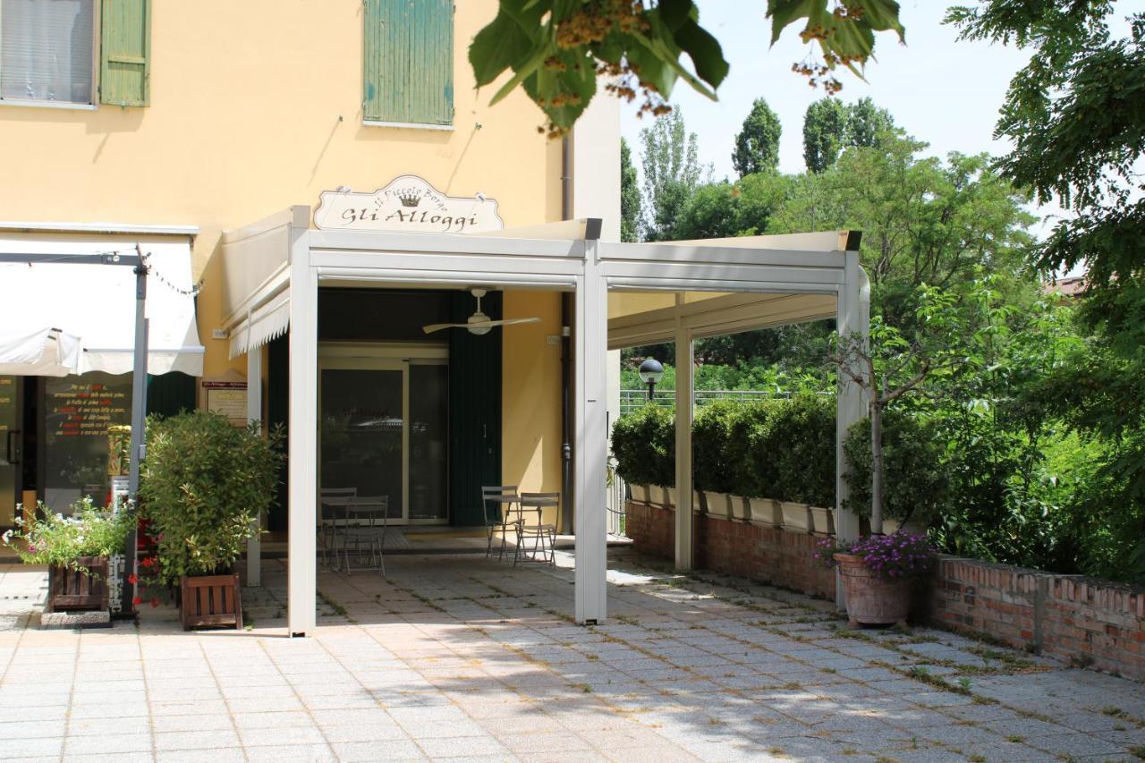 Gli Alloggi De Il Piccolo Borgo Castel Maggiore Exterior photo